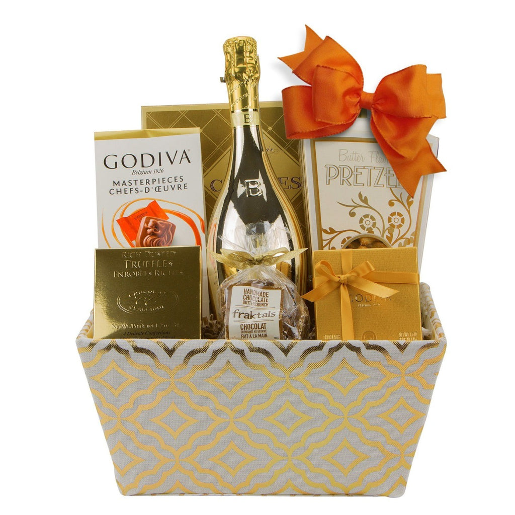 Gourmet Christmas Goodies Gift Basket – Christmas gift baskets – Canada  delivery - Good 4 You Gift Baskets Canada