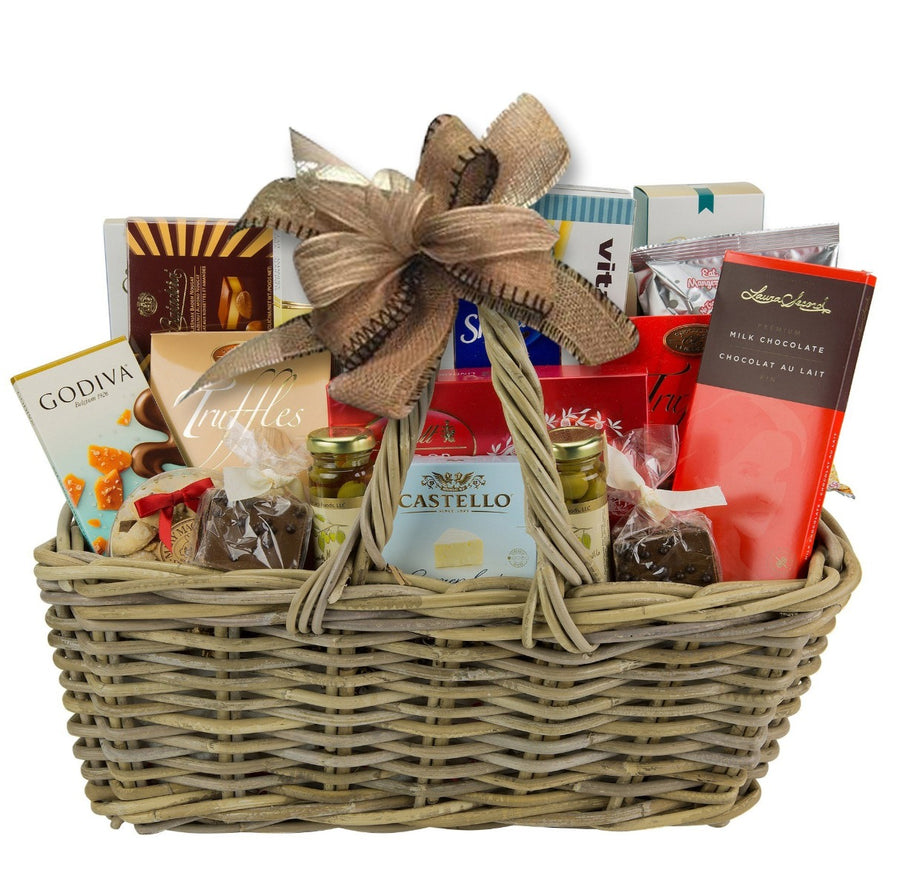 The Charm of Toronto-Inspired Gift Baskets
